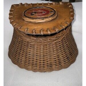 Vtg Woven Fishing Creel Basket Large Wall Decor for the Eclectic Sea Cottage